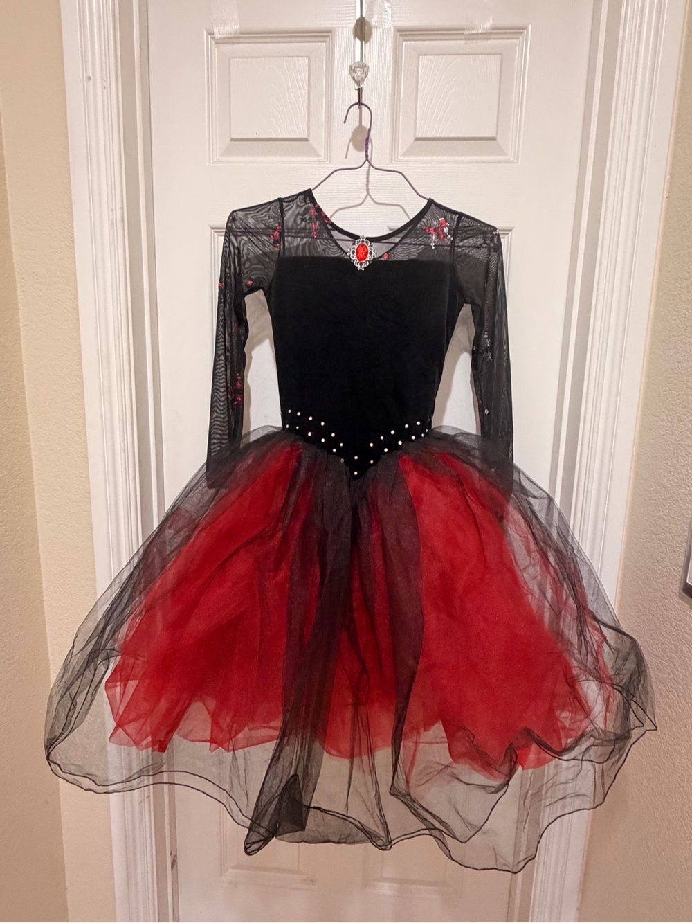 Girls Black and Red Gothic Vampiress Costume Dress